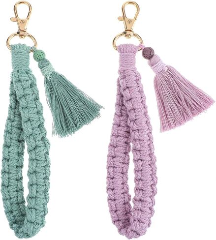 2 قطعة سلسلة مفاتيح مضفرة من Macrame Boho، سوار مصنوع يدويًا وحلقة مفاتيح بشرابة وحزام معصم للنساء in Saudi Arabia