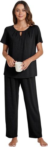 POKWAI طقم بيجامات نسائي بأكمام قصيرة وبلوزات وسراويل بيجامة طقم ملابس نوم ناعمة ومريحة Pjs in Kuwait