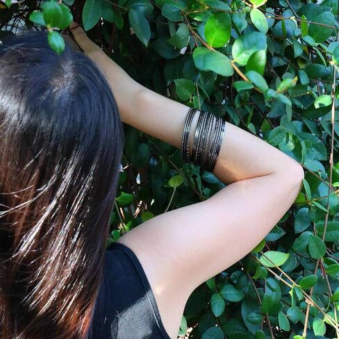 مجموعة أساور وأساور معدنية سوداء متعددة التركيب من 80S للنساء، مجموعة مجوهرات بوهو متعددة الطبقات وقابلة للتكديس. in Kuwait