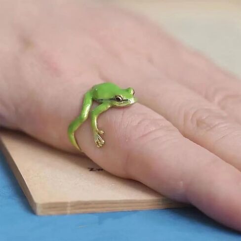 HUASAI Frog Ring for Women Green Latest Tree Frog Rings Cute Frog Rings Gifts Trendy Stuff Open Adjustable Frog Rings Handmade Frog Jewelry Christmas Stocking Stuffers Gifts in Kuwait