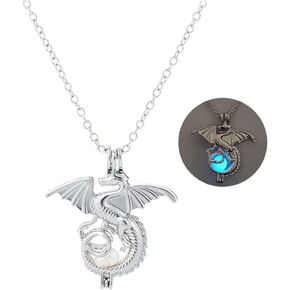 FUTIMELY Luminous Dragon Necklace Vintage Gothic Pterodactyl Pendant Necklace Glow in the Night Dragon Sword Necklace Necklace Personality Halloween Stegosaurus Animal Jewelry for Men Women in Kuwait