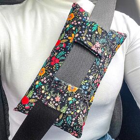 Seat Belt Pillow for Mastectomy Post-Surgery, Heart Surgery Recovery Support Cushion for Chest, Chemo Port Pacemaker Bypass Recovery Stress Relief Pillow, Post Surgery Pillow. (Star&Moon)