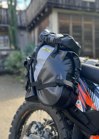Nelson-Rigg Waterproof Rackless Hurricane Dual Sport Saddlebags. Lightweight, soft sided, fits Most Dual Sport/Enduro KTM Honda Yamaha & Suzuki Models. 14L per side in Saudi Arabia
