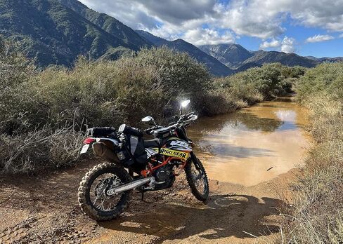 Nelson-Rigg Waterproof Rackless Hurricane Dual Sport Saddlebags. Lightweight, soft sided, fits Most Dual Sport/Enduro KTM Honda Yamaha & Suzuki Models. 14L per side in Saudi Arabia