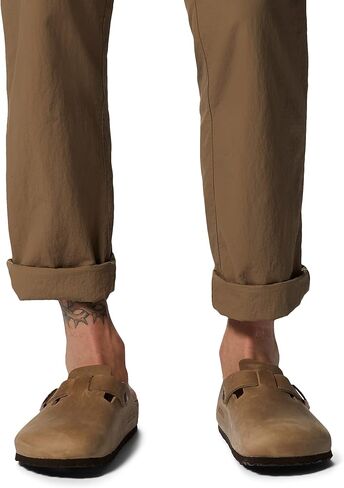 بنطال سترايدر للرجال من ماونتن هاردوير للمشي لمسافات طويلة in Kuwait