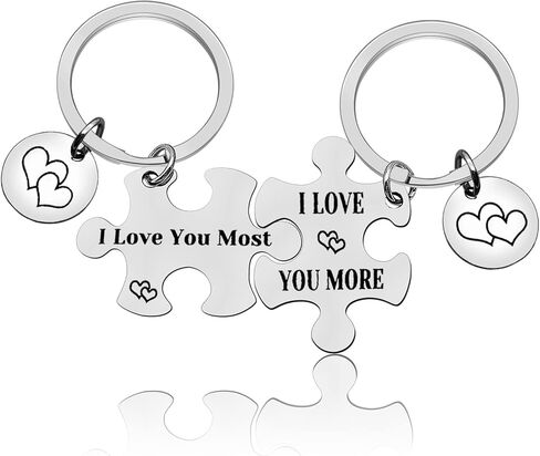 Vadaka Boyfriend Girlfriend Gift Keychain Set Puzzle Couple Keychain Matching Couple Jewelry Gift Anniversary Valentines Day Jewelry Gift for Girlfriend Boyfriend Wedding Birthday Gift for Husband in Saudi Arabia