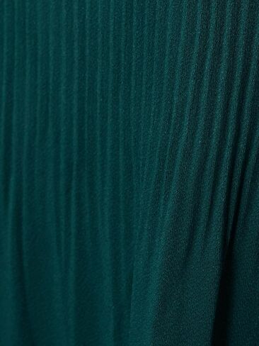 Adrianna Papell Women's Solid Pleat Double Sleeve Top in Saudi Arabia