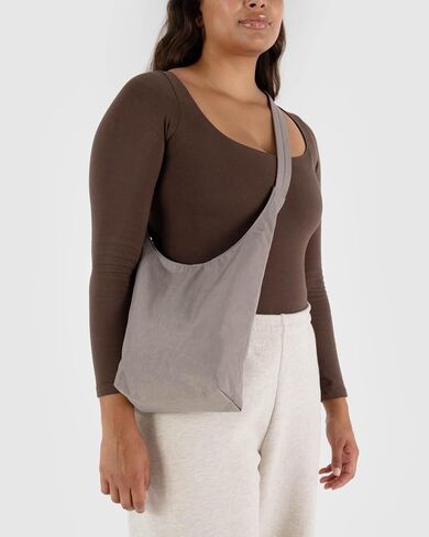 BAGGU Small Nylon Sling in Saudi Arabia