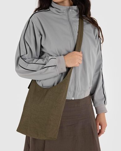 BAGGU Small Nylon Sling in Saudi Arabia