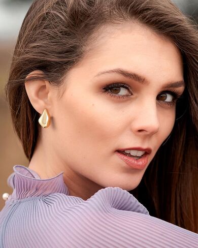 Lourny Chunky Gold Waterdrop Hoop Earrings for Women, 18K Gold Plated Hypoallergenic Lightweight Hollow Open Hoops Drop Earrings | Dupe Earrings Fashion Jewelry for Women Trendy in Saudi Arabia