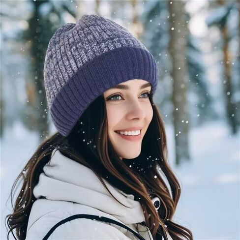 قبعة شتوية للرجال والنساء، قبعة دافئة محبوكة للطقس البارد للجنسين، قبعة عادية بأساور in Kuwait