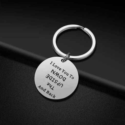 سلسلة مفاتيح بعبارة I Love You to The Upside Down and Back هدية مستوحاة من الاصدقاء للازواج المقربين المفضلين، لون فضي، مقاس M, فضي in Kuwait