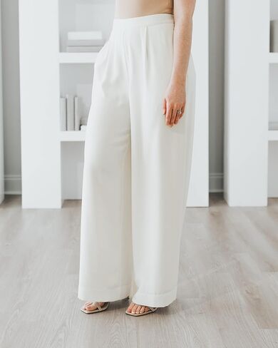 The Drop Women's Ivory Wide Leg Pull-On Pant by @withloveleena in Saudi Arabia