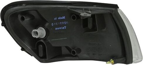 مجموعة مصابيح الزاوية اليسرى/الجانبية من TYC متوافقة مع تويوتا كورولا 1993-1997 in Kuwait