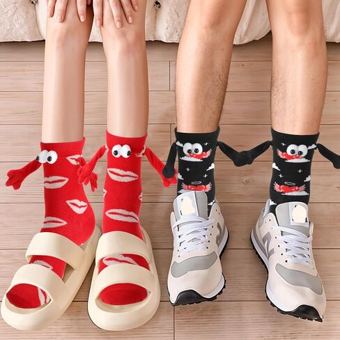 4 أزواج من جوارب عيد الحب المغناطيسية التي تمسك باليد، جوارب مضحكة تحمل اليد للنساء والصديقات، جوارب سخيفة مجنونة، جوارب ثلاثية الأبعاد مطبوعة على شكل قلب لهدايا عيد الحب المبتكرة in Kuwait