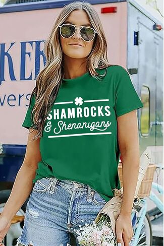 St. Patrick's Day Shirt Women Lucky Shamrock Tee St Pattys Day Irish Tshirt Clover Graphic Short Sleeve Top in Saudi Arabia