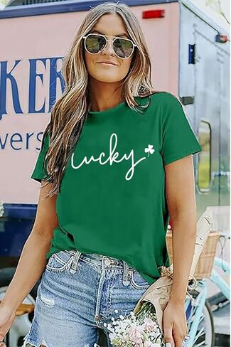 St. Patrick's Day Shirt Women Lucky Shamrock Tee St Pattys Day Irish Tshirt Clover Graphic Short Sleeve Top in Kuwait