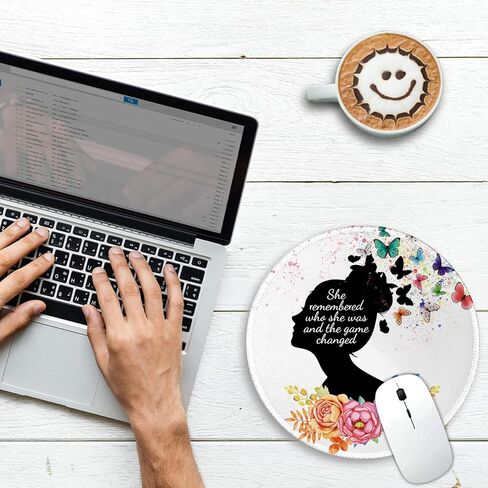 Gctriki Anime Black Cat Mouse Pad, Cute Computer Mouse Pads for Desk, Funny Round Mousepad for Laptop Gaming Stitched Edge Non-Slip Rubber Base Cute Green Home Office Desk Accessories Decor for Women in Saudi Arabia