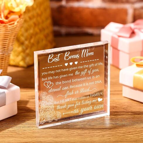Bonus Mom Gifts Mom Son Stepdaughter Stepmom Stepson Gifts Crystal Glass Mom in Law Gift for Women Funny Clear Paperweights Keepsake for Mother's Day Birthday Wedding (Flowers Style) in Saudi Arabia