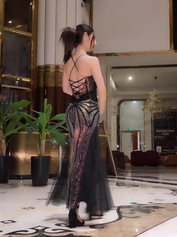 ANGEL FASHIONS Women's Sequined V-Neck Gown Elegant Tulle Evening Dress with Criss-Cross Back Straps in Kuwait
