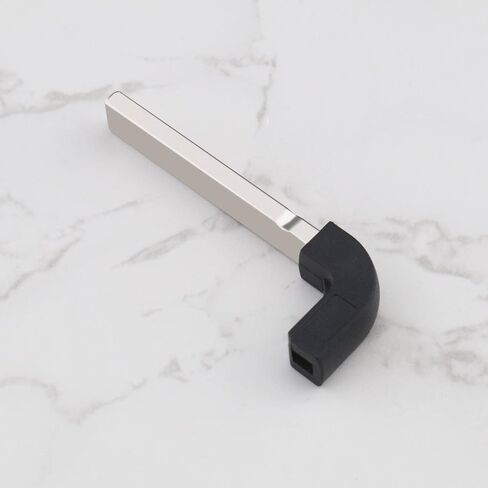 The Lord of the Tools Uncut Remote Key Blank Blade HU162T Compatible with Passat B8 2014-2020 Compatible with Magotan 2017-2018 Compatible with Superb A7 2016-2018 in Saudi Arabia