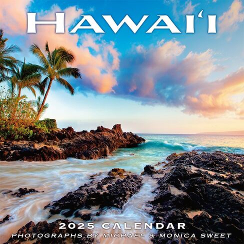 Hawaiian Sea Turtles - Hawaii 2025 Deluxe Wall Calendar - Photography by Michael and Monica Sweet in Saudi Arabia