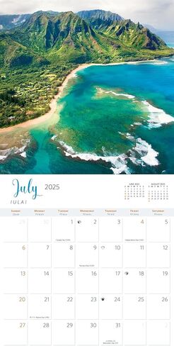 Hawaiian Sea Turtles - Hawaii 2025 Deluxe Wall Calendar - Photography by Michael and Monica Sweet in Saudi Arabia