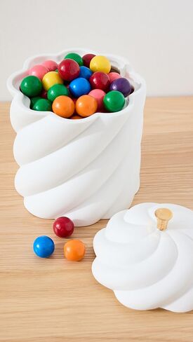 صندوق جنيف للنساء من جوناثان أدلر in Kuwait