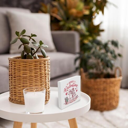 لافتة عيد الحب من OFlich Howdy - هدايا عيد الحب لها، هدايا راعية البقر، ديكور عيد الحب، لافتة خشبية للحب الوردي مقاس 5x5 in Kuwait