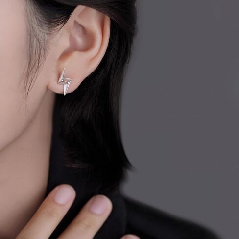 Reffeer Solid 925 Sterling Silver Lightning Earrings Stud for Women Teens Lightning Bolt Studs Earrings Minimalist Post Stud Earrings in Kuwait