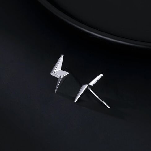 Reffeer Solid 925 Sterling Silver Lightning Earrings Stud for Women Teens Lightning Bolt Studs Earrings Minimalist Post Stud Earrings in Kuwait
