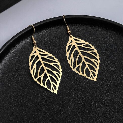 WCRAZYE Bohemian Leaf Earrings and Necklace Set for Women Unique Simple Gold Silver Lightweight Cutout Leaf Dangle Drop Earrings Fashion Filigree Leaf Y Necklace Gold Leaves Y Lariat Necklace Choker Jewelry Gifts in Kuwait
