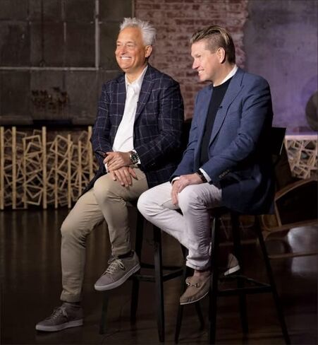 جوارب Badgley Mischka للسيدات ذات قصة منخفضة، مقاس واحد، عبوة من 10 قطع in Kuwait