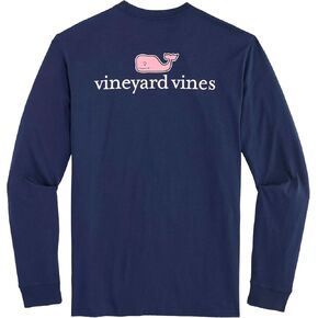 تي شيرت Vineyard Vines للرجال ذو الشعار الكلاسيكي بأكمام طويلة وجيب