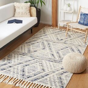 SAFAVIEH Natura Collection Area Rug - 6' x 9', Ivory & Blue, Handmade Moroccan Boho Tassel Wool, Ideal for High Traffic Areas in Living Room, Bedroom (NAT176M)