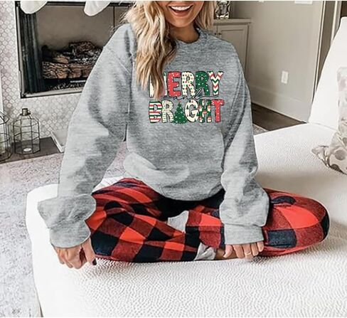 Christmas Sweatshirt Women Merry and Bright Graphic Pullover Tops Xmas Holiday Long Sleeve Crewneck Sweatshirts in Saudi Arabia