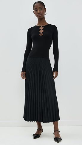 Women's Ooo Sweater in Saudi Arabia