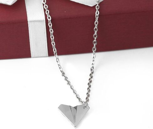 AOCHEE Delicate Tiny Airplane Paper Plane Necklace Chase Dream Juvenile One Direction Simple Aircraft Jewelry in Saudi Arabia