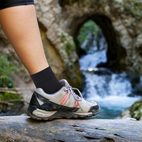 Geyoga 2 Pairs Waterproof Socks Unisex Waterproof Breathable Socks Ankle Socks Skiing Hiking Wading Fishing Outdoor Socks for Men Women, Large in Saudi Arabia