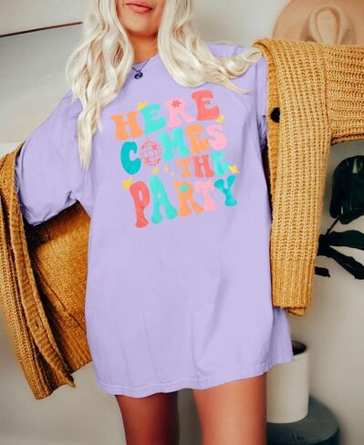 Bachelorette Shirt Women Bride Tshirt - Here Comes Bride Tee Party Shirt Bridal Shirt Casual Short Sleeve Oversized Top in Kuwait