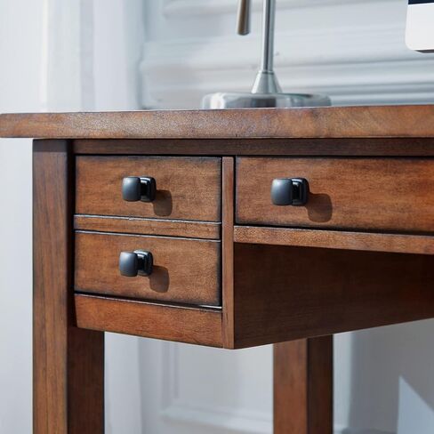 مكتب كتابة تنفيذي من Home Styles Tahoe Aged Maple مع درجين ملحقين على كل جانب، ودرج مركزي منسدل، وصينية لوحة مفاتيح، ومقابض برونزية عتيقة، بني in Saudi Arabia