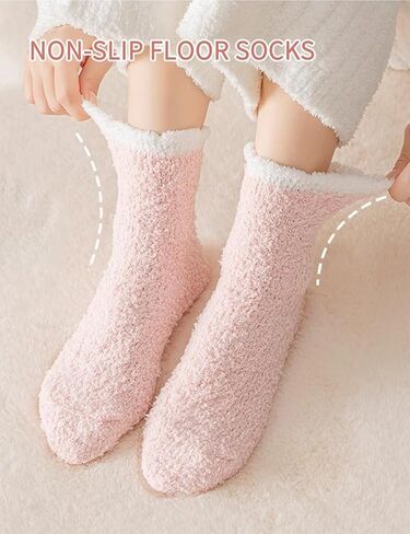 5 أزواج من الجوارب الغامضة، شبشب ناعم ومريح، جوارب شتوية دافئة من القطيفة، جوارب عيد الميلاد، هدايا للنساء in Kuwait