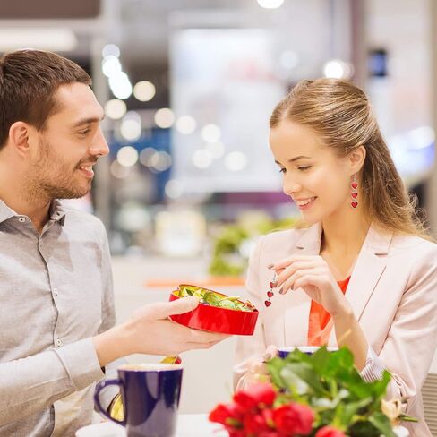Hicarer 3 أزواج من الأقراط المتدلية على شكل قلب متشابك مع 3 قلوب للنساء هدية عيد الحب in Saudi Arabia