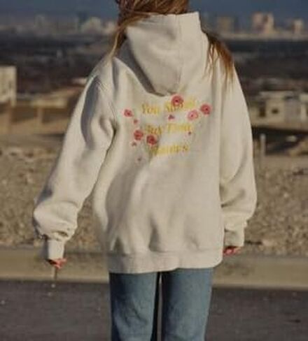 Oversized Graphic Hoodies for Teen Girl Women Cute Y2k Letter Flower Pullover Tops Aesthetic Preppy Sweatshirts in Kuwait