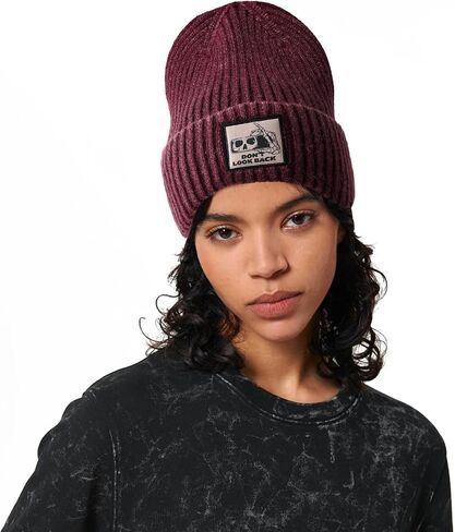 Isurrender Unisex Embroidered Ribbed Knit Beanie - Unique Graphic Patch Winter Hat for Men and Women in Saudi Arabia