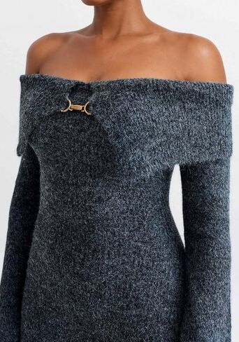 Women's Long Sleeve Off Shoulder Ribbed Knit Maxi Dress Casual Slim Fit Bodycon Elegant Long Sweater Dress in Kuwait