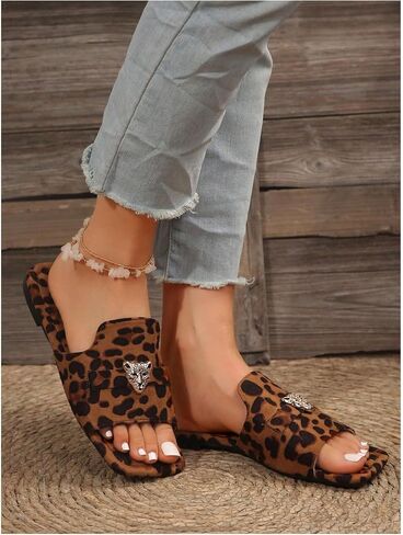 صنادل نسائية من GORGLITTER Y2k Leopard Cheetah مسطحة مربعة مفتوحة من الأمام معدنية مزخرفة in Saudi Arabia