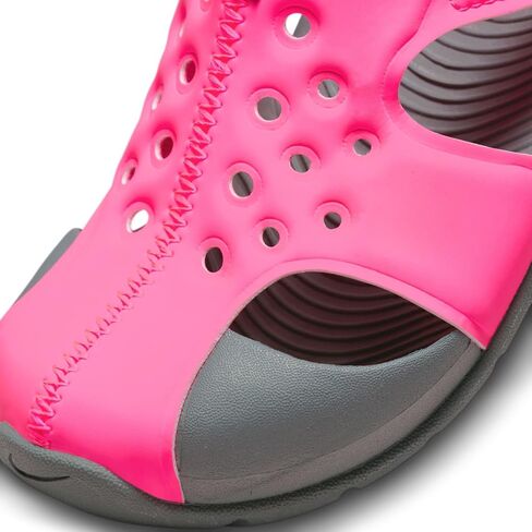 Nike boy's Beach & Pool Shoes in Kuwait