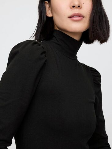 GAP Women's Long Sleeve Puffed Shoulder Turtleneck in Saudi Arabia