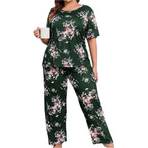 WDIRARA Women's Plus Size Two Piece Floral Print Round Neck Short Sleeve Tops and Pants Pajama Set